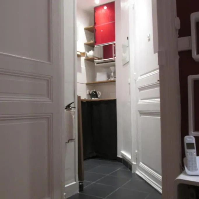 Exceptionnel A Paris - Petit Prix - Coup De Coeur Assure ! Apartment 0*,  France